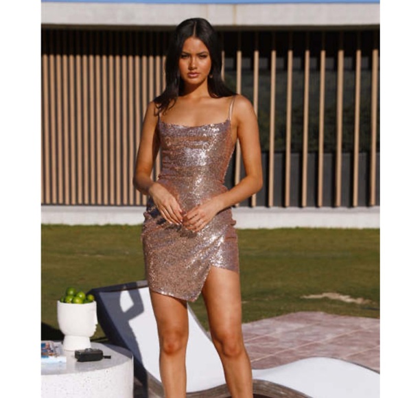 Hello Molly Gold Sequin Dress - Picture 3 of 3